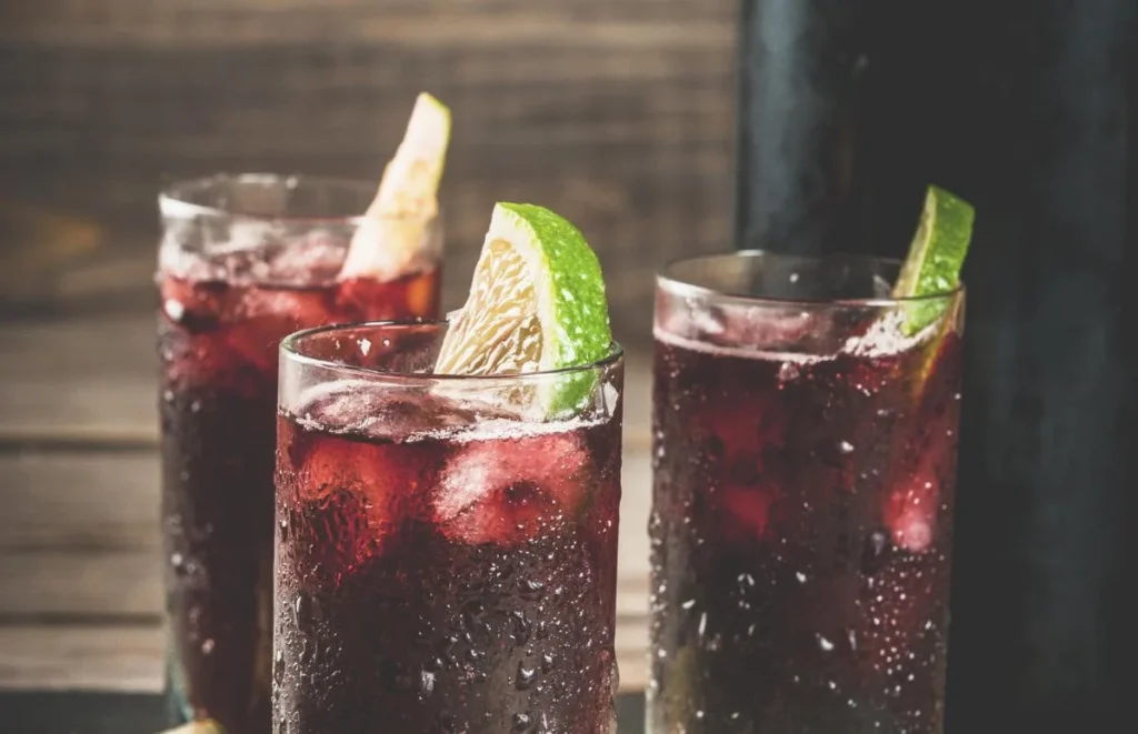 Spanish Drinks: 20 Alcoholic & Non-Alcoholic Drinks To Enjoy This Summer