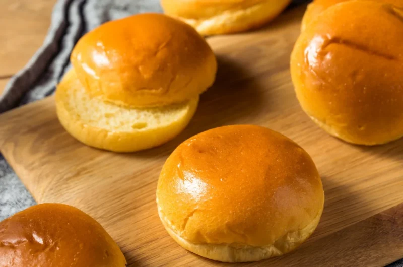 Keto Hamburger Bun: Recipe & Nutritional Facts