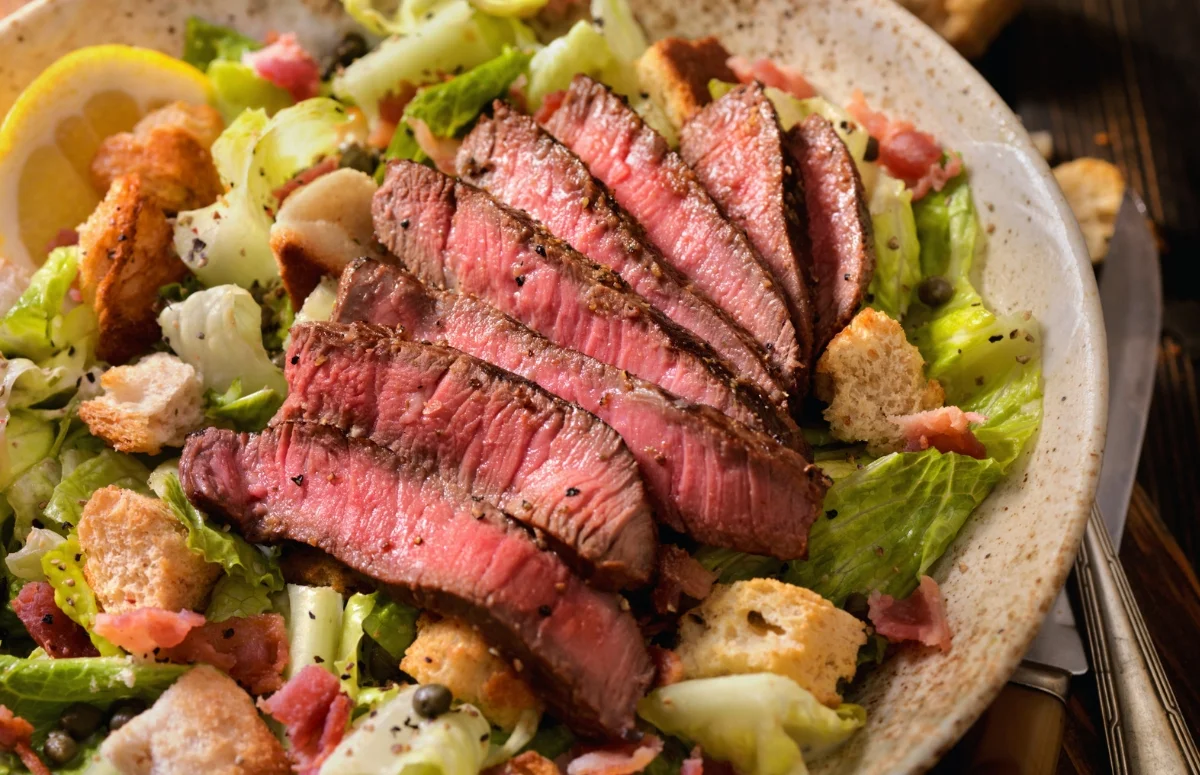 Grilled Steak Salad