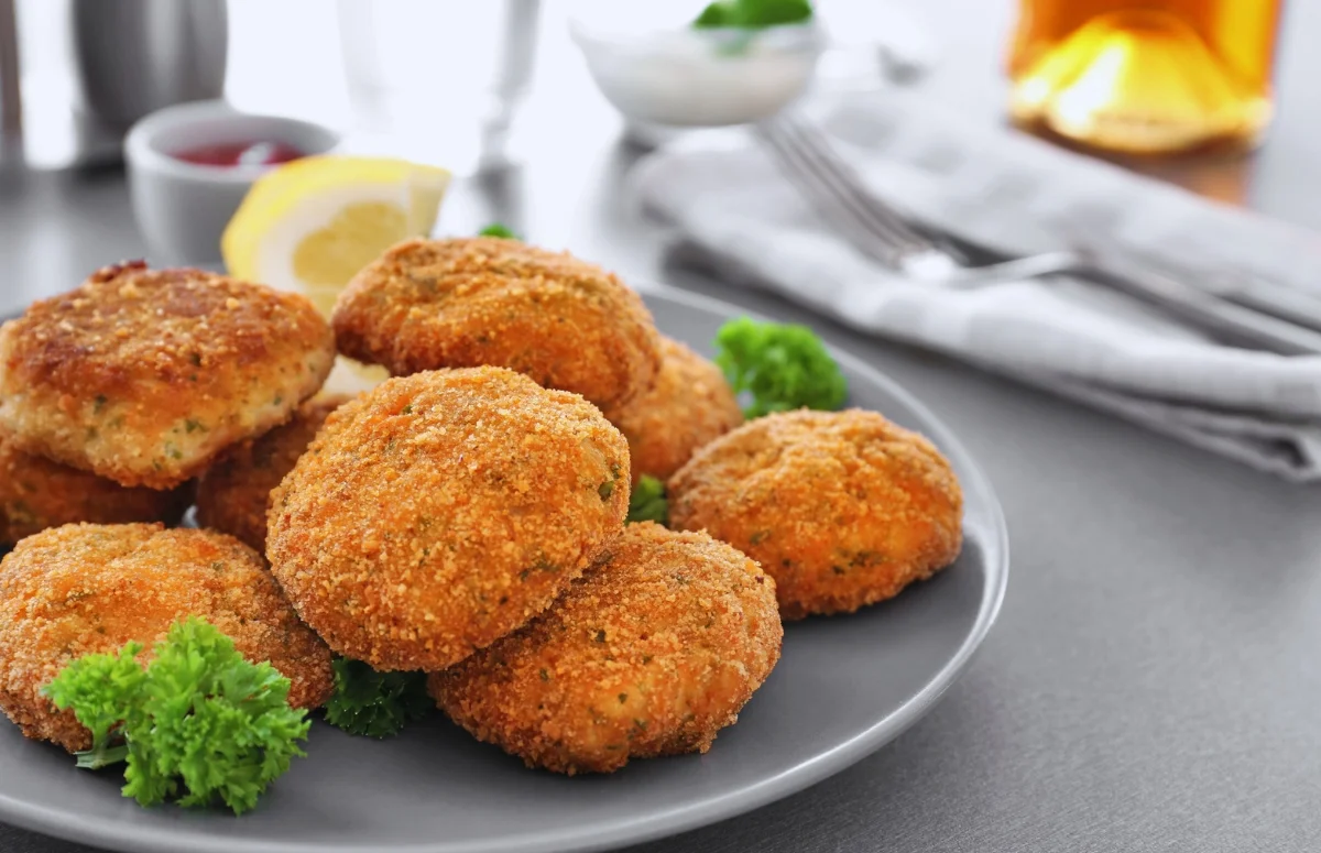 Salmon Cakes