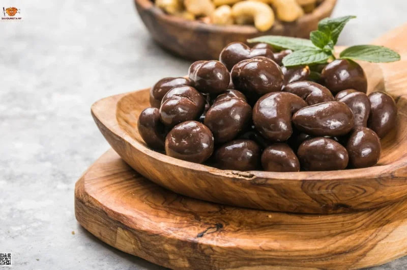 Easiest & Quick Chocolate Covered Cashews To Make This Holiday Season